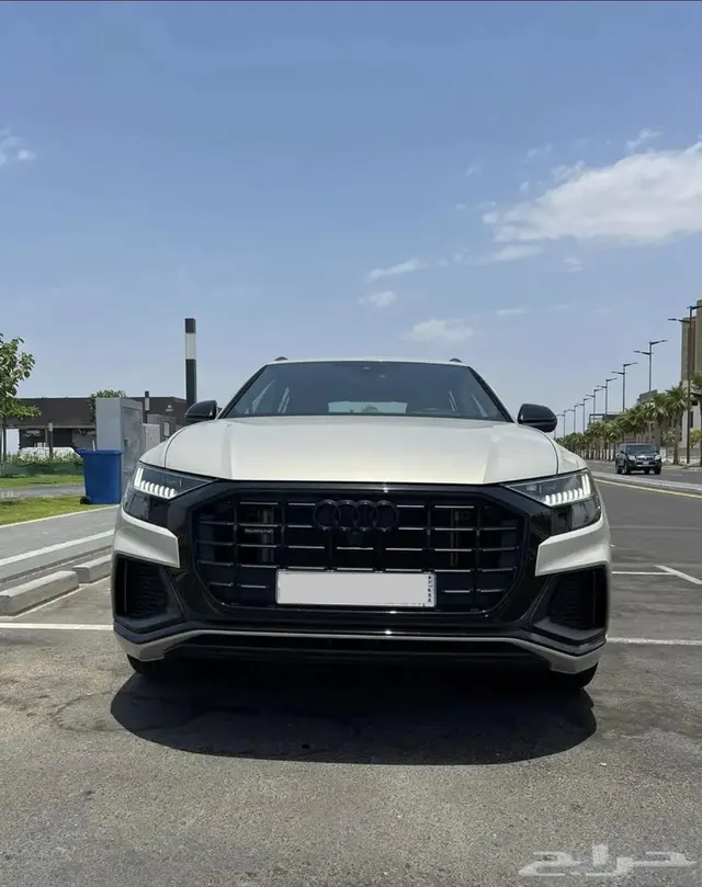 Audi Q8 2023