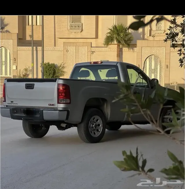 GMC Sierra 2013