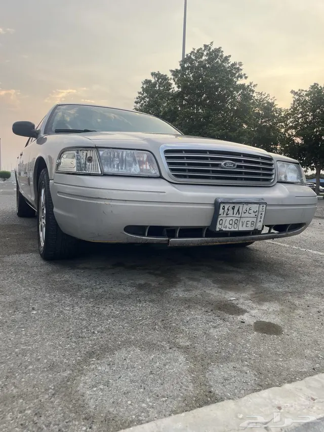 Ford Crown Victoria 2011