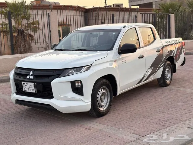Mitsubishi L200 2021