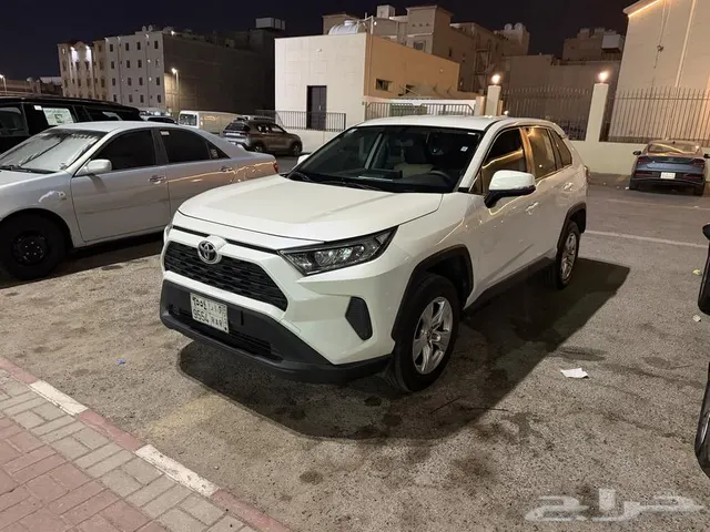Toyota RAV4 2021