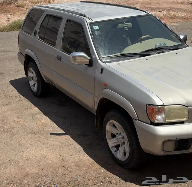 Nissan Pathfinder 2001
