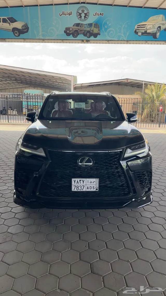 Lexus LX 600 2023