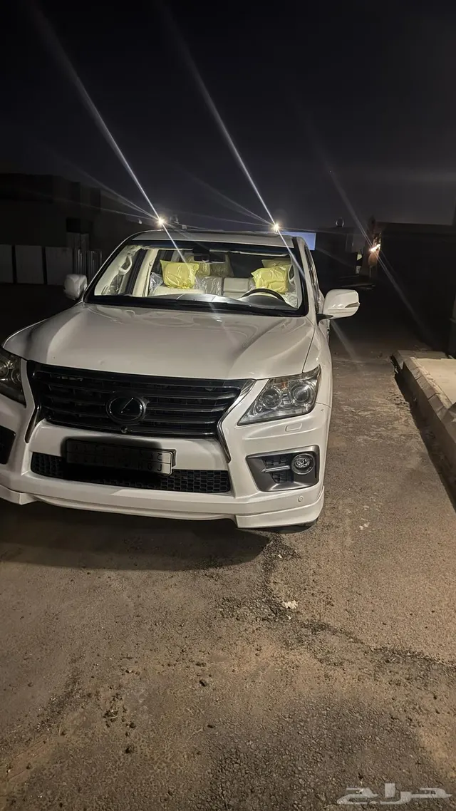 Lexus LX 570 2015