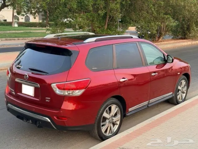 Nissan Pathfinder 2014