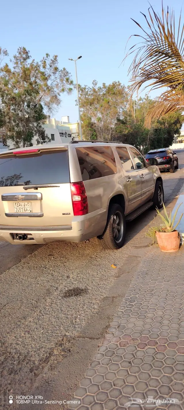 Chevrolet Suburban 2008