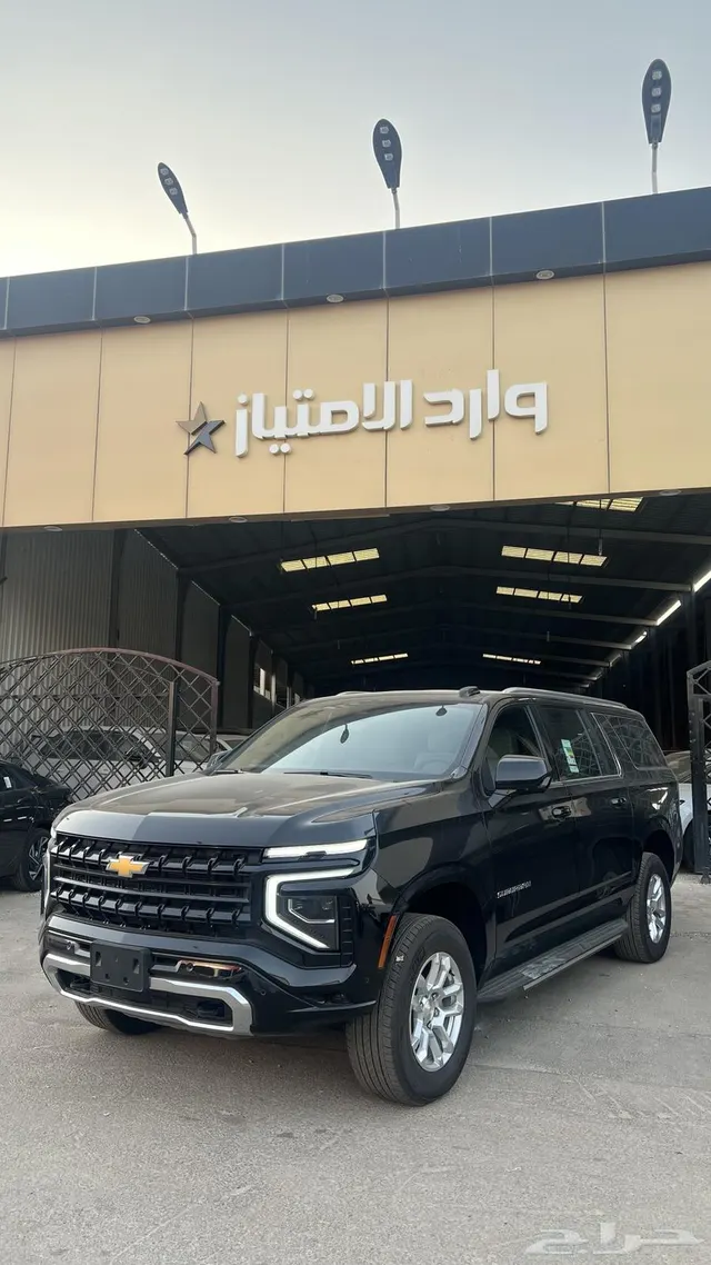 Chevrolet Suburban 2025
