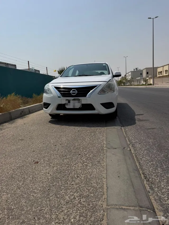 Nissan Sunny 2021