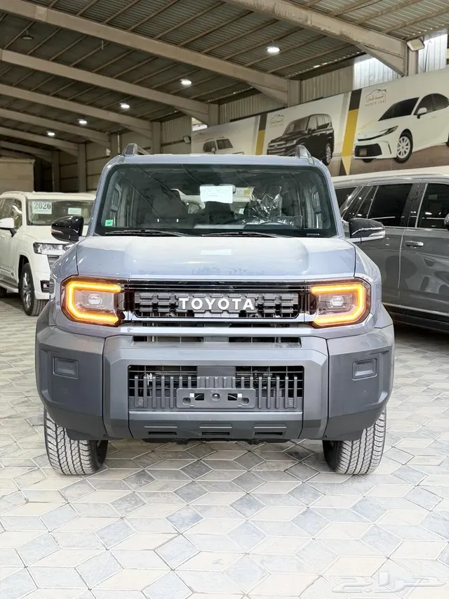Toyota Land Cruiser FJ 2027