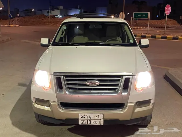 Ford Explorer 2010