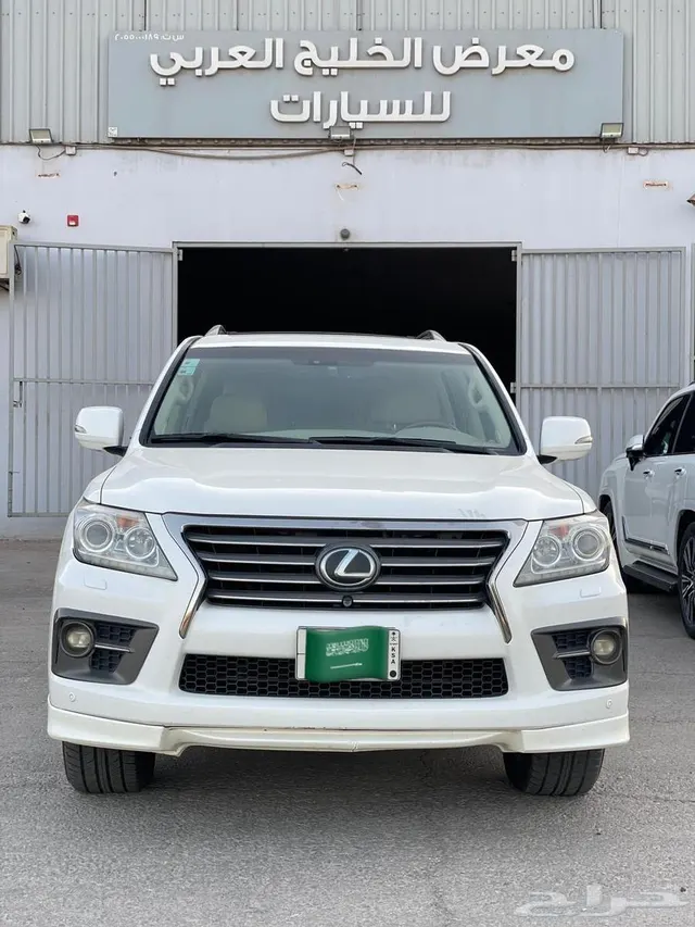 Lexus LX 570 2014