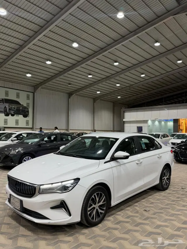 Geely Emgrand 2025