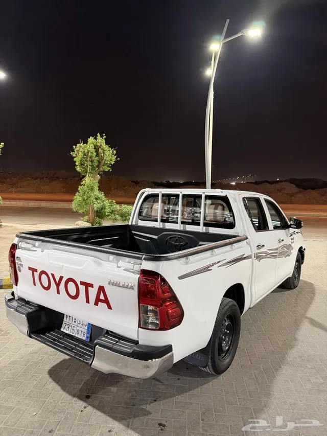Toyota Hilux 2023