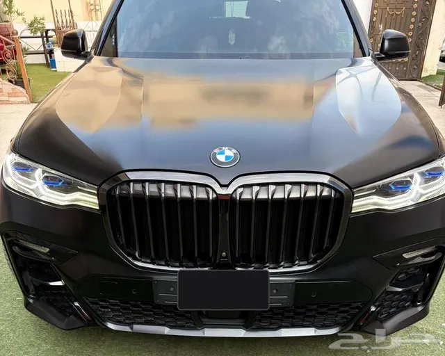BMW X7 M 2022