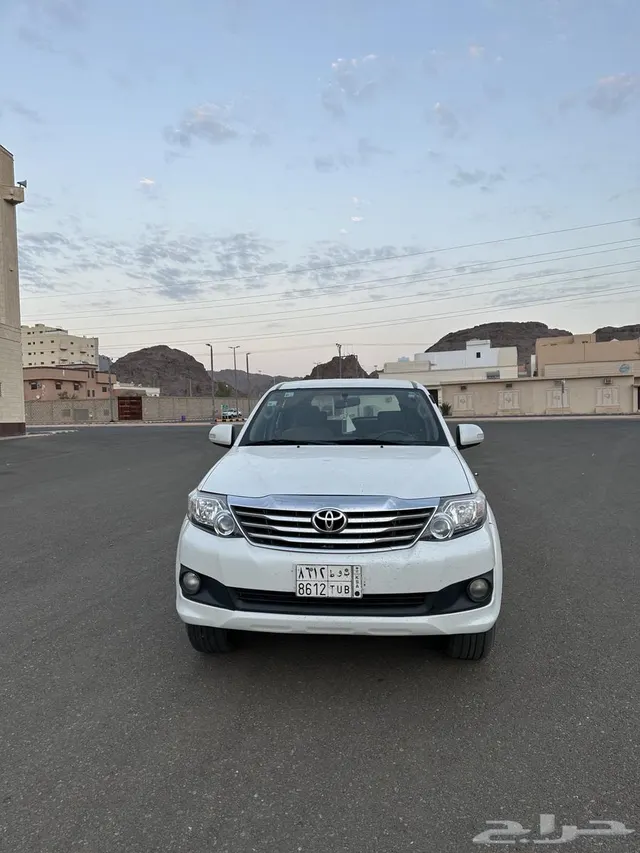 Toyota Fortuner 2013