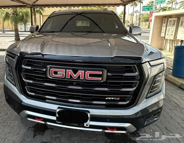 GMC Yukon AT4 2025