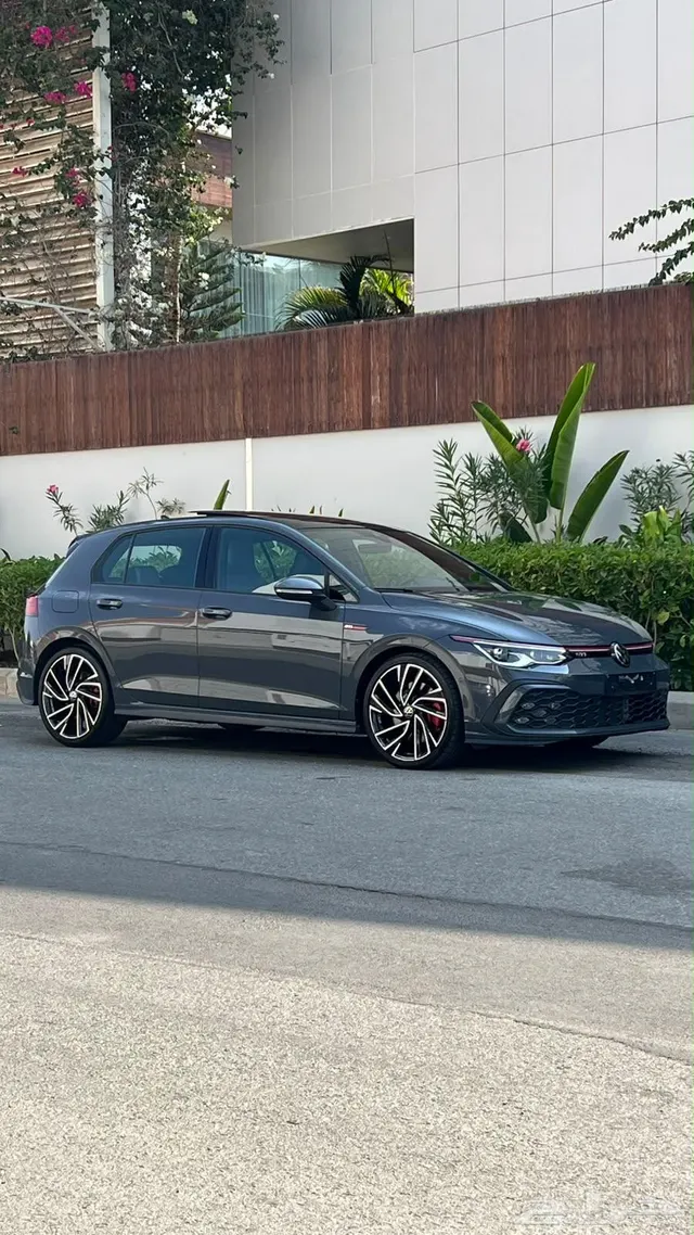 Volkswagen Golf 2024