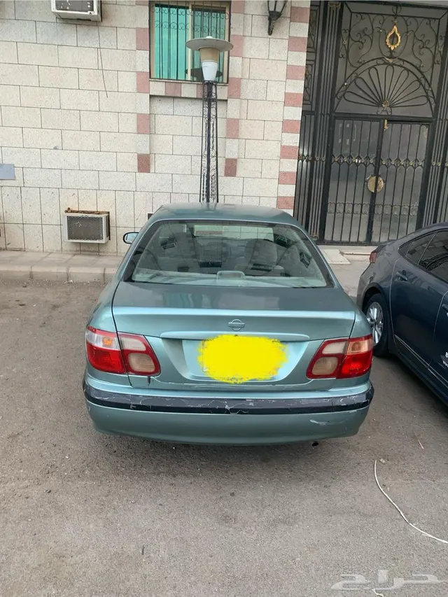 Nissan Sunny 2002