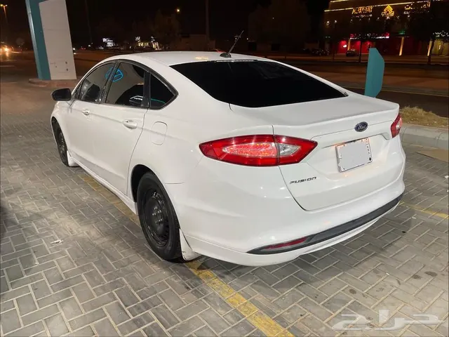 Ford Fusion 2016