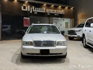فورد كراون فكتوريا 2009