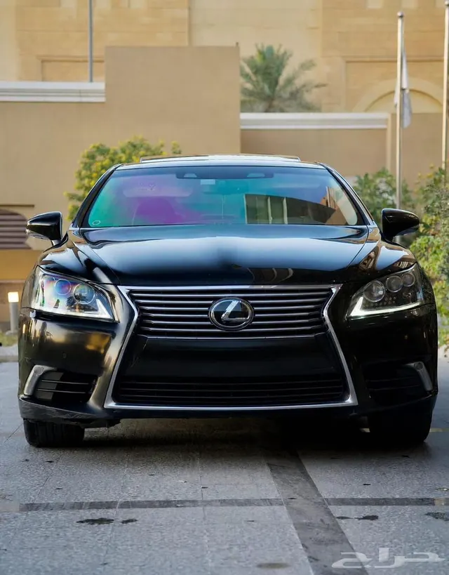 Lexus LS 460 2015