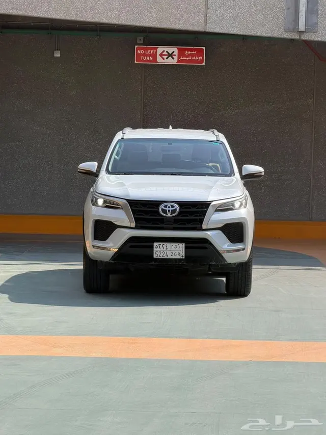 Toyota Fortuner 2024