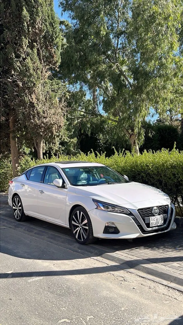 Nissan Altima 2020