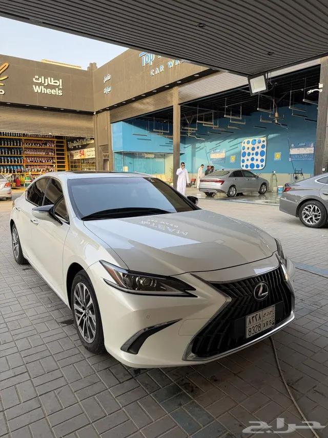 Lexus ES 350 2024