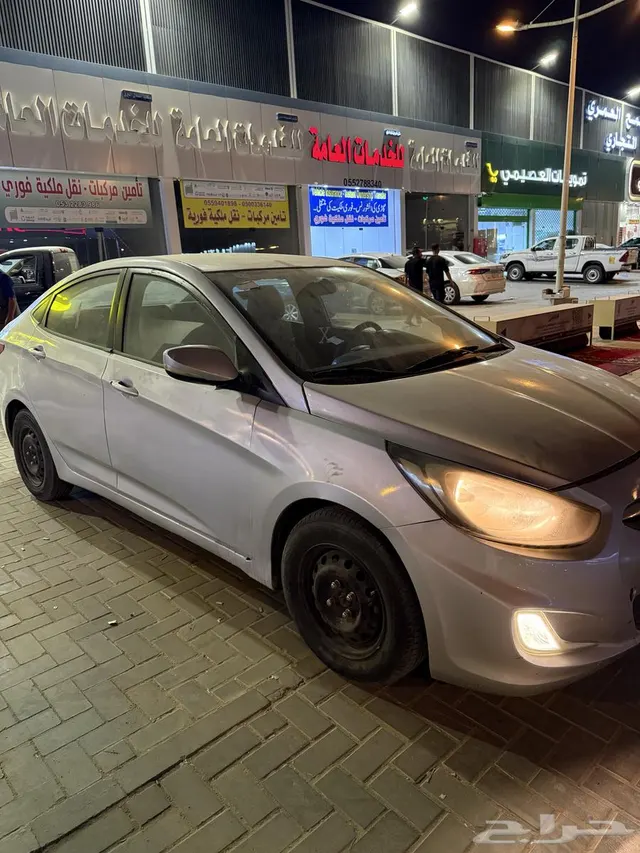 Hyundai Accent 2012