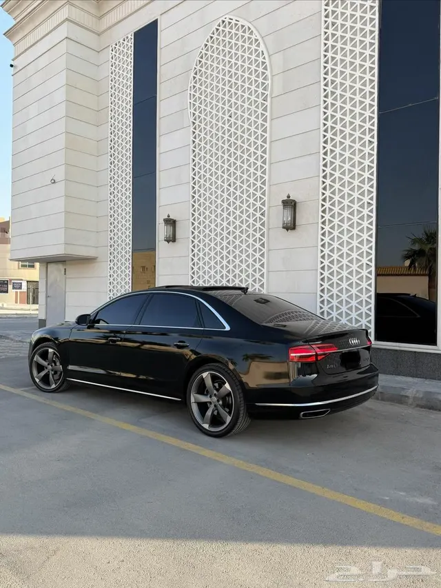 Audi A8 2016
