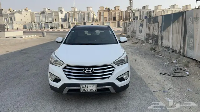 Hyundai Grand Santa Fe 2016