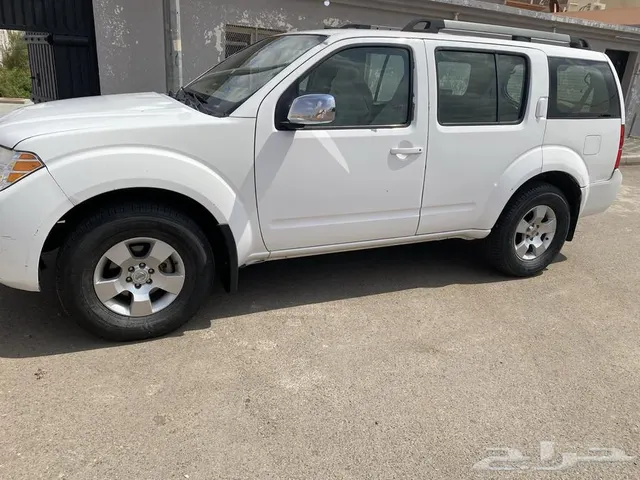 Nissan Pathfinder 2010