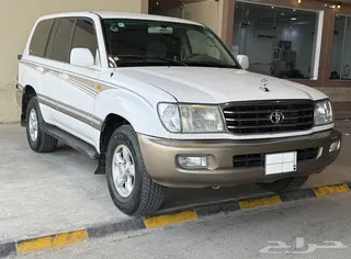 تويوتا لاند كروزر VXR 2000