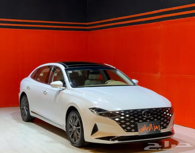 Hyundai Azera 2023