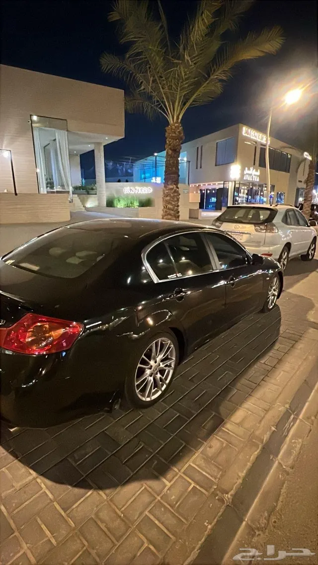 Infiniti G 2010