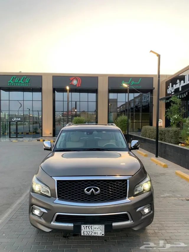 Infiniti QX80 2015