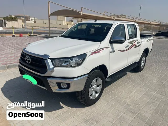 Toyota Hilux GLX 2025