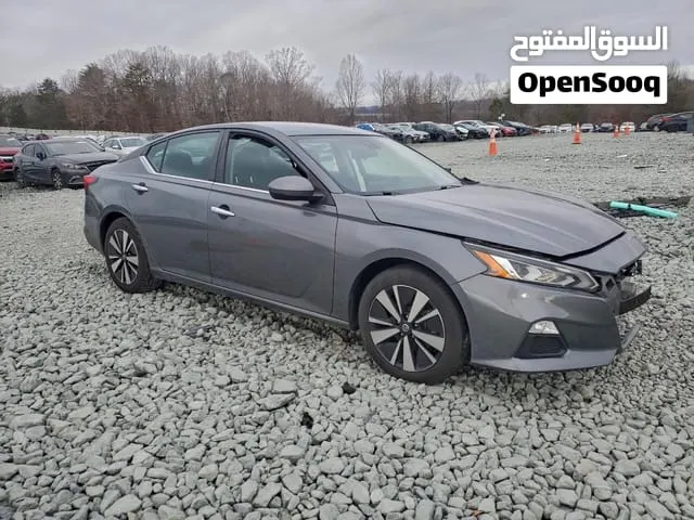 Nissan Altima SV 2022