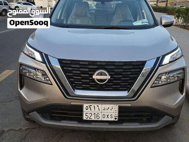 Nissan X-Trail 2025