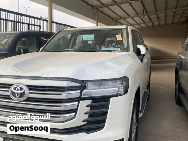 Toyota Land Cruiser GXR 2026