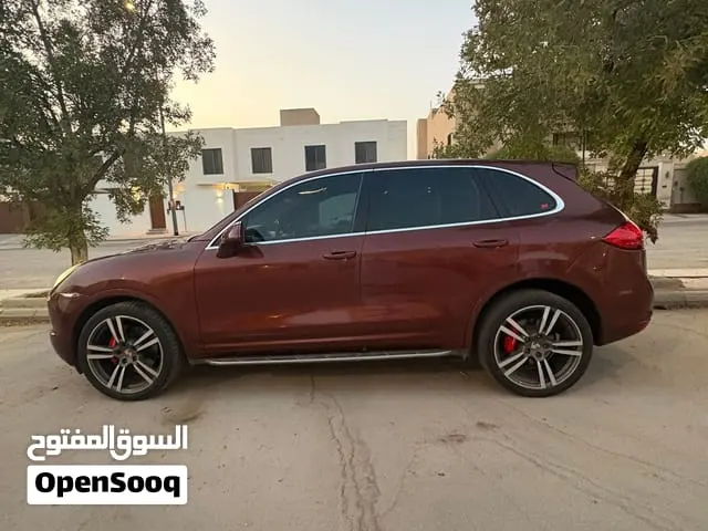 Porsche Cayenne 2011
