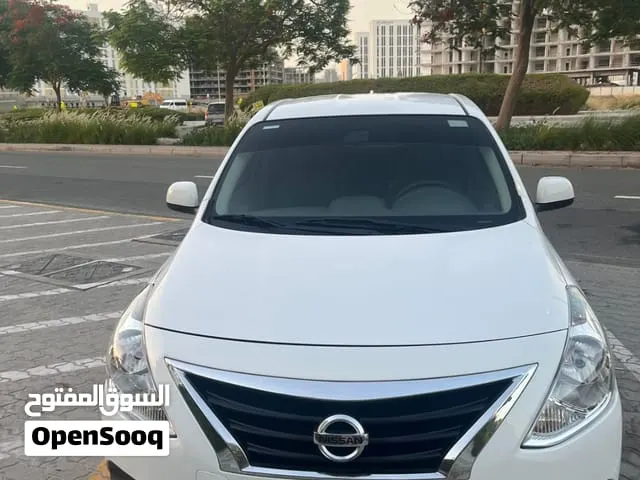 Nissan Sunny SL 2024