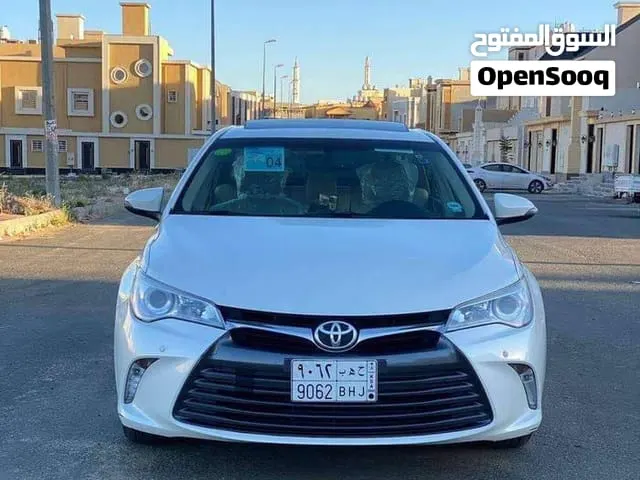 Toyota Camry 2016