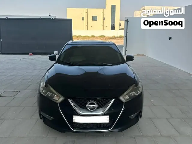 Nissan Maxima SV 2016