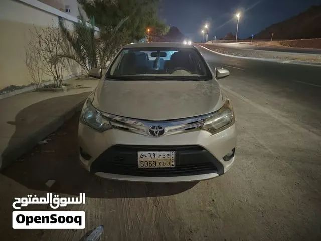 Toyota Yaris 2014