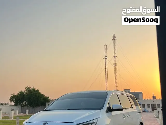 Kia Carnival 2016