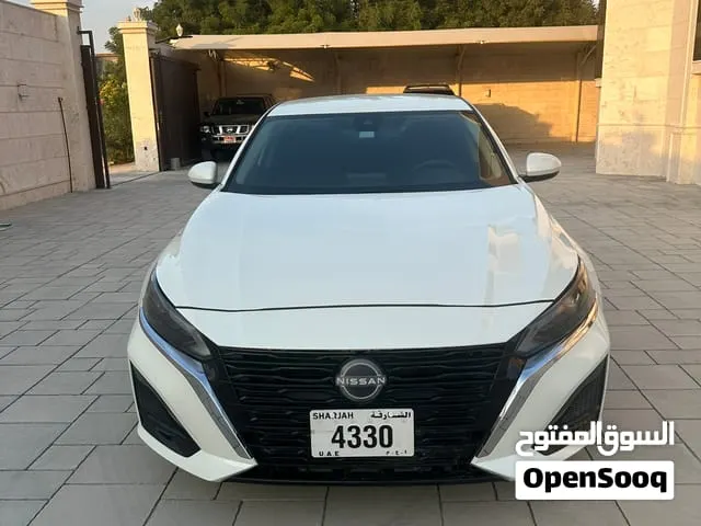 Nissan Altima SV 2023