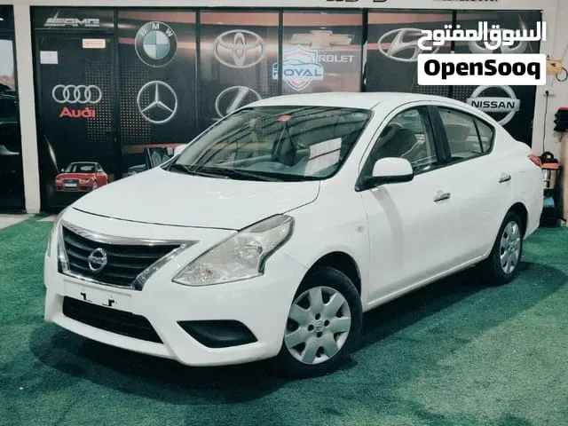 Nissan Sunny 2022