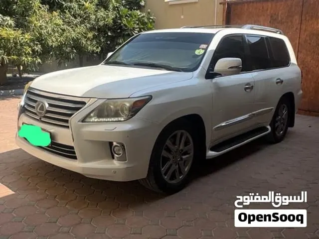 Lexus LX 570 2014
