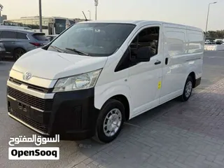 Toyota Hiace 2021